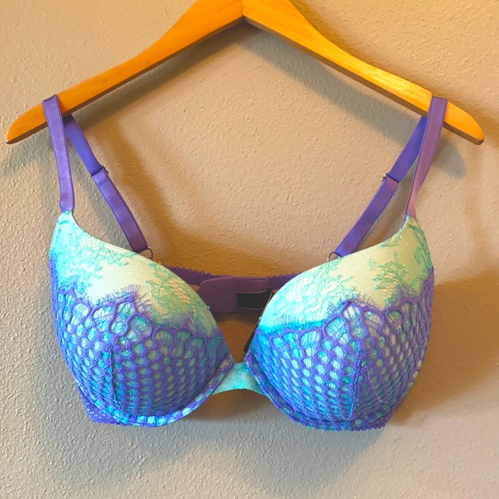 Victoria Secret very sexy push-up